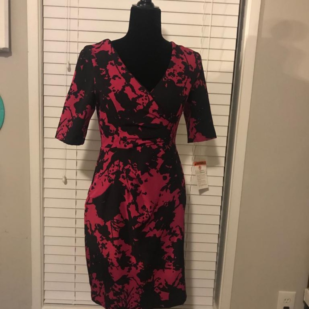 ADRIANNA PAPELL DRESS SIZE 6
